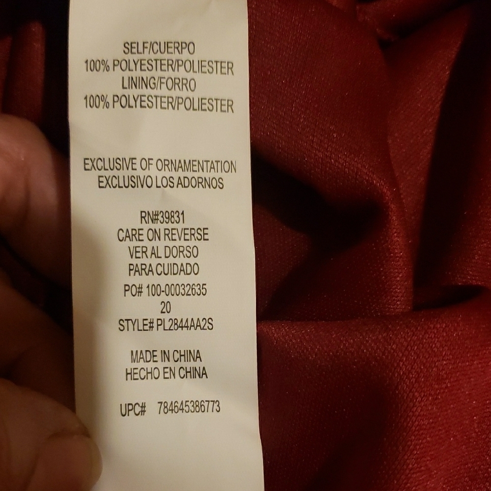Jrs Plus Burgundy Strapless Gown with Crystal Accents Size20 - Picture 4 of 5